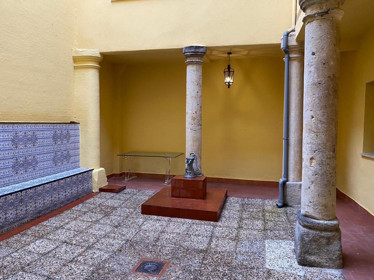 El Patio De San Pablo - Apartamento De Lujo En El Centro Con Parking Gratis 萨拉曼卡 外观 照片